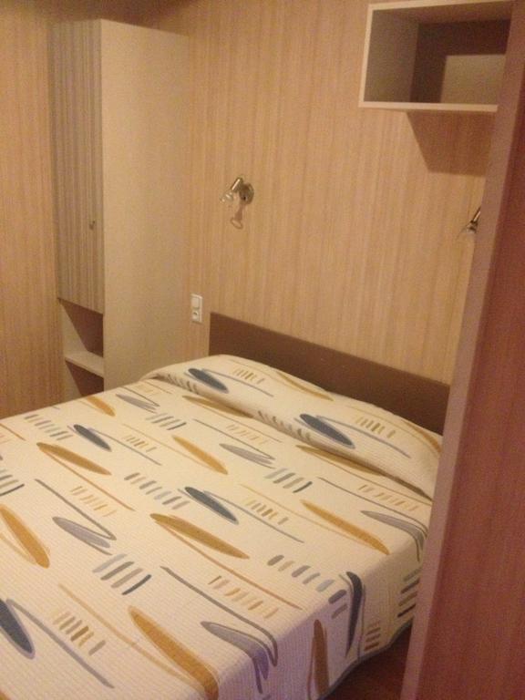 Camping Residence Chalet La Pomposa Terrazzoni 보니파시오 객실 사진