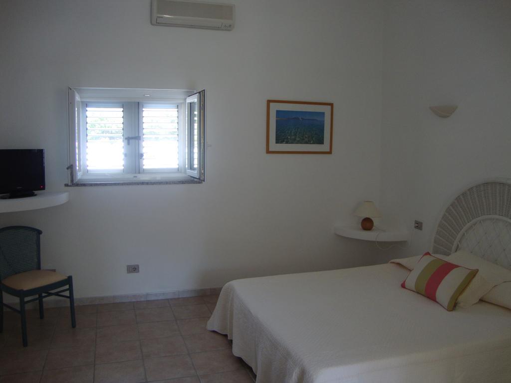 Camping Residence Chalet La Pomposa Terrazzoni 보니파시오 객실 사진